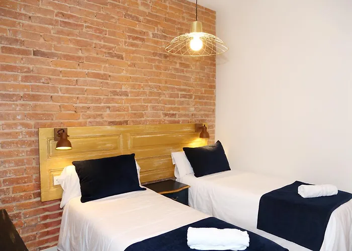 Magnifico Piso Frente Al Casco Viejo De