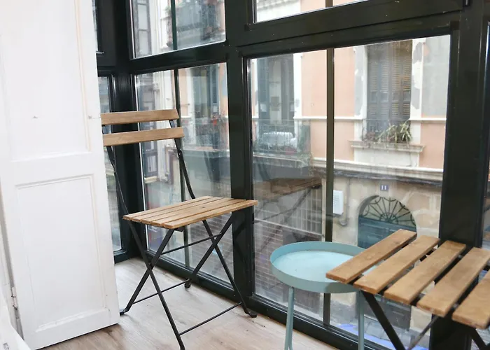 Magnifico Piso Frente Al Casco Viejo De Daire *