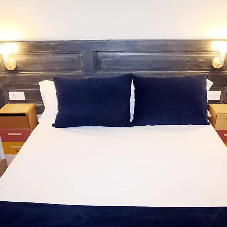 Magnifico Piso Frente Al Casco Viejo De Апартаменты *