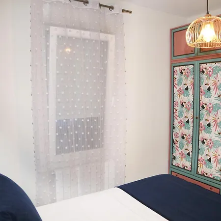 Magnifico Piso Frente Al Casco Viejo De Bilbao