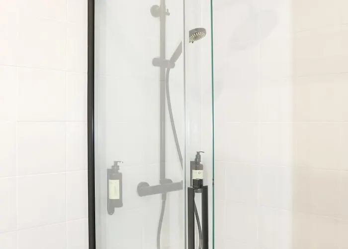 Magnifico Piso Frente Al Casco Viejo De Bilbao